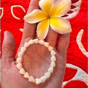 Handmade Pikake Mother of Pearl stretch boho wedding 8” bracelet